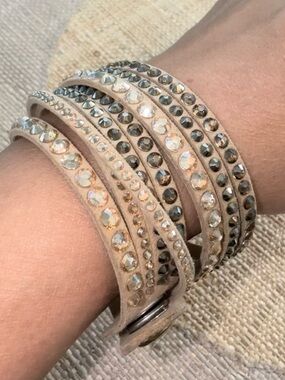 Unbranded Wrap Bracelet With  Rows of Crystals Beige Suede Band *READ
